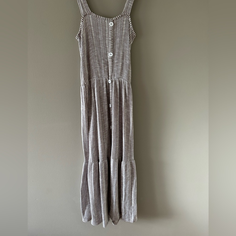 Caution to the Wind kids dress size small.